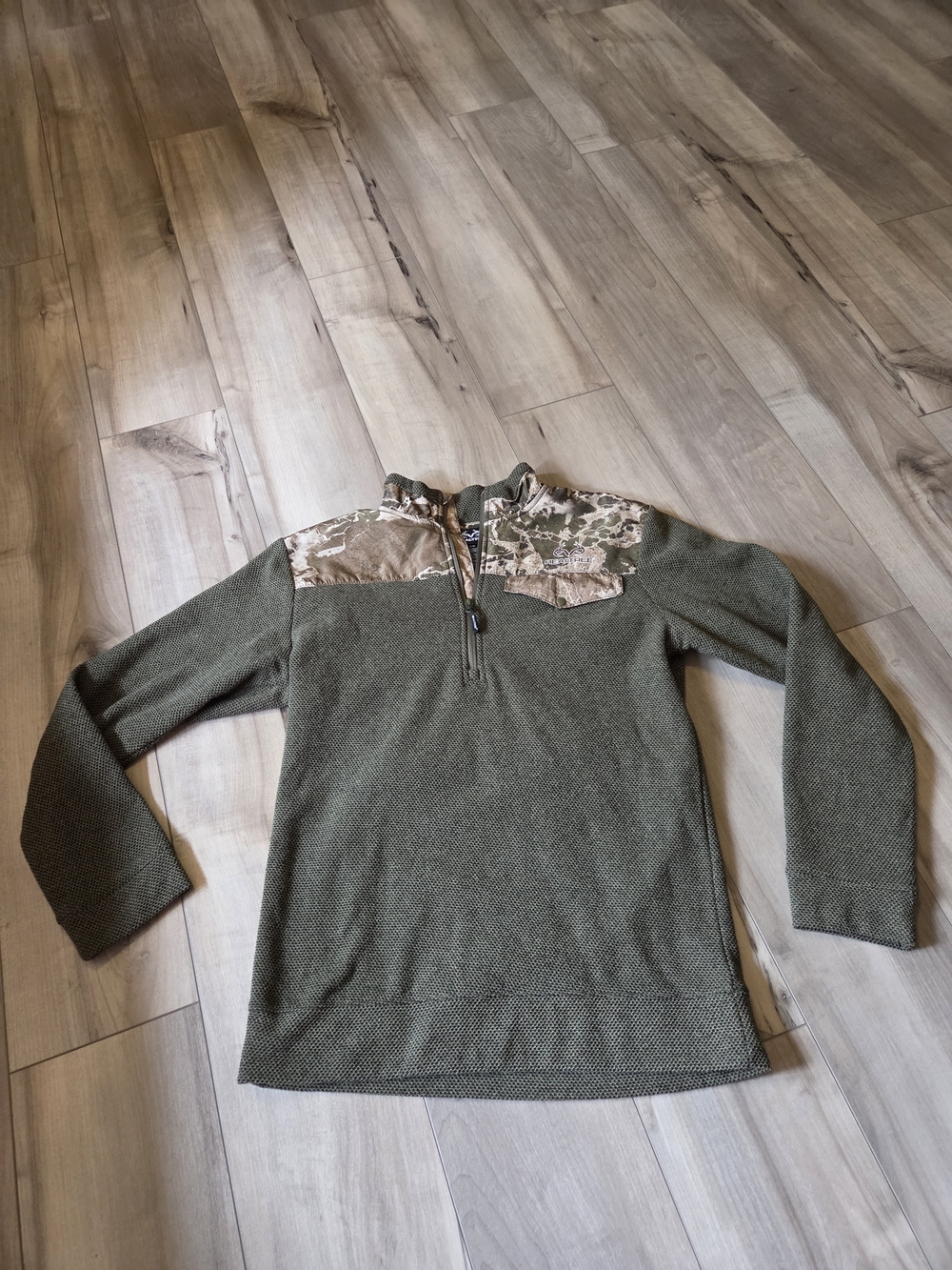 Realtree Textured Zip Sweater with Camouflage Panels